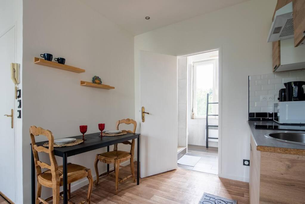 Appartement Lumineux Et Cozy A Lomme *